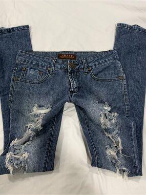 Crest Ripped Dark Blue Skinny Jeans